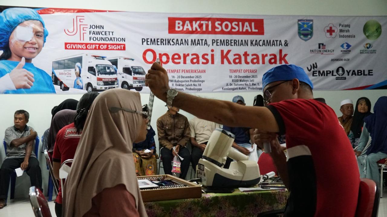 Paiton Energy-POMI Gelar Bakti Sosial Operasi Katarak Gratis untuk 200 Warga Probolinggo